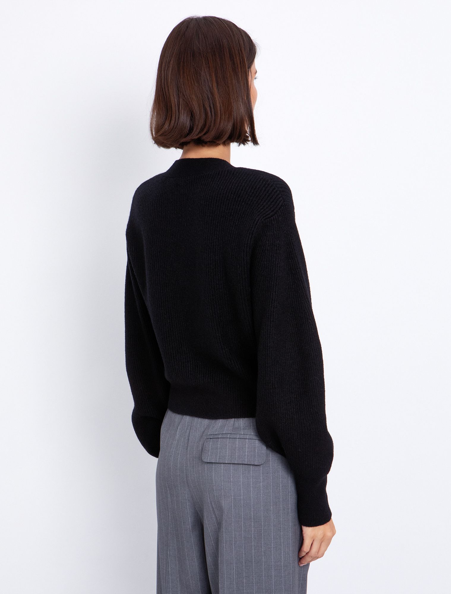 70-4868-225_320_2_1756124979