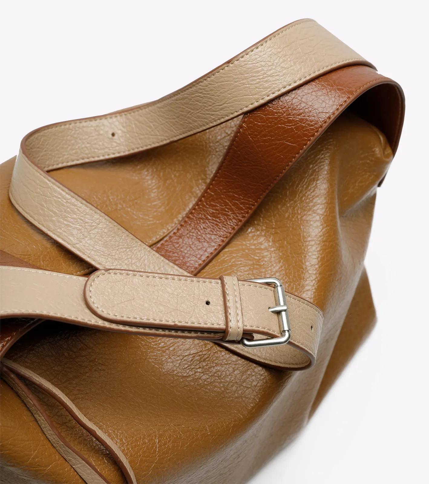 Τσάντα ώμου με φαρδύ λουρί - Image 3