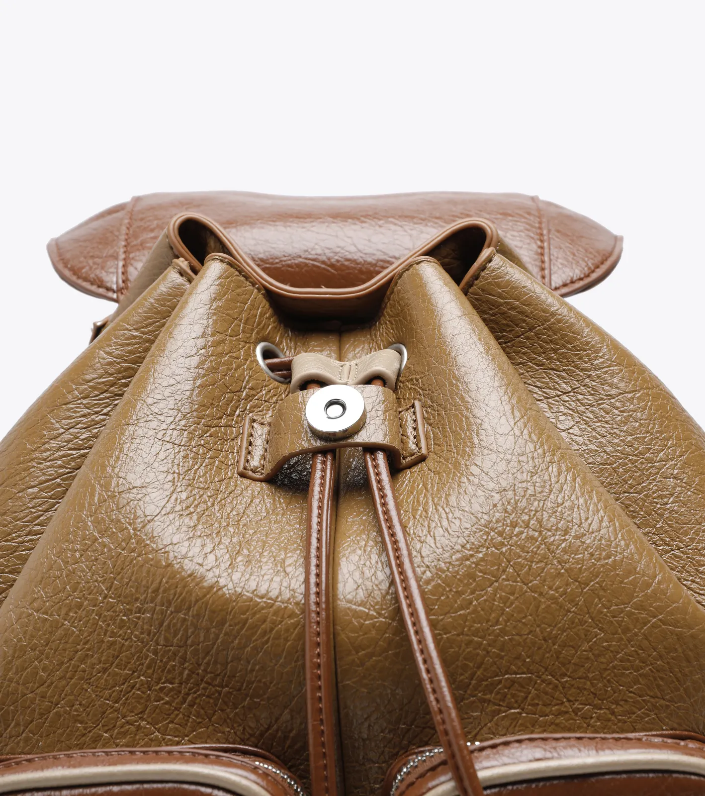 Σακίδιο πλάτης με μπροστινές θήκες - Image 3